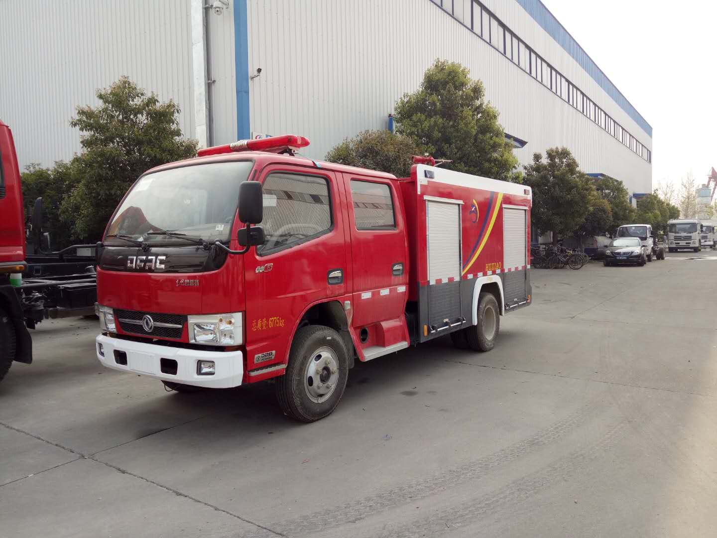 東風凱普特2.5噸水罐消防車